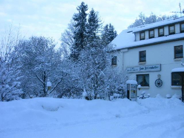 Waldpension Zum Felsenkeller Lichtenfels-Sachsenberg Eksteriør bilde